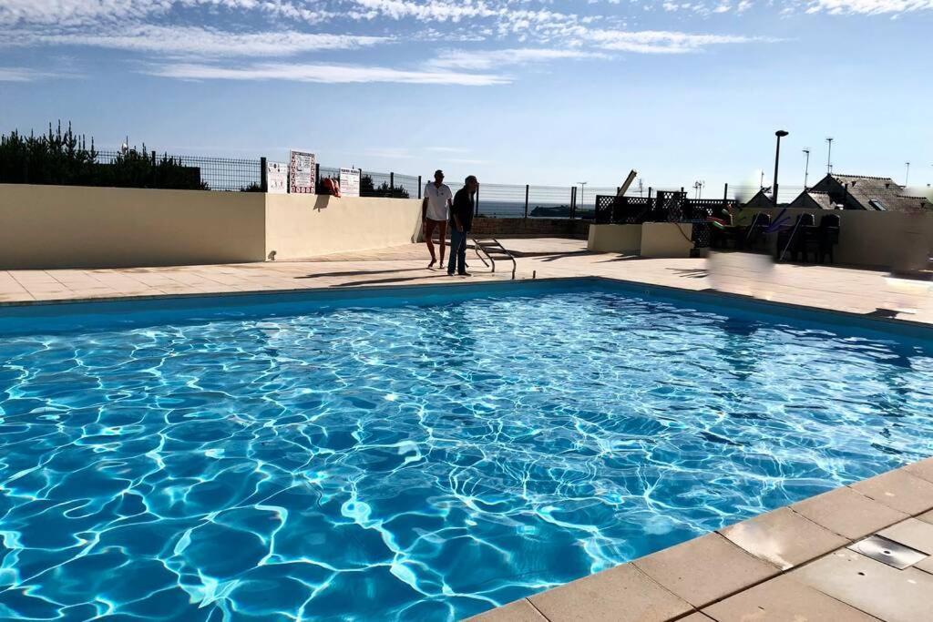 Charmant studio à 400m de la plage avec piscine Guidel Extérieur photo