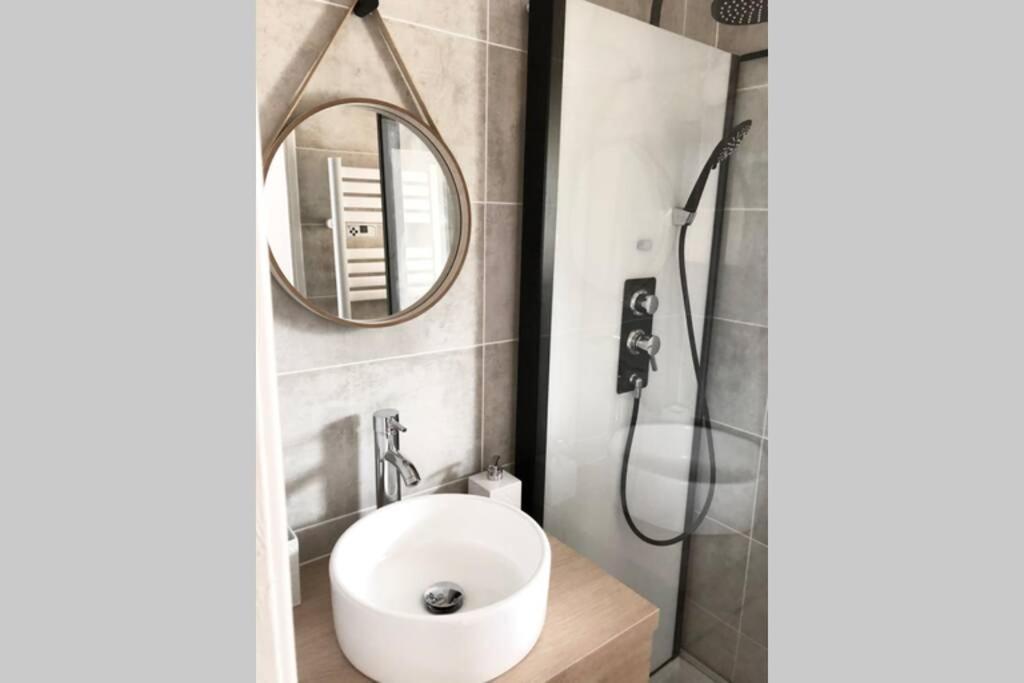 Charmant studio à 400m de la plage avec piscine Guidel Extérieur photo